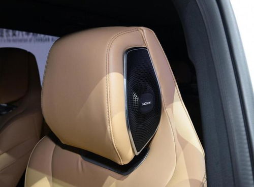 外觀內(nèi)飾充滿(mǎn)未來(lái)感,長(zhǎng)安uni k廣州車(chē)展正式亮相