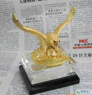 大展宏途 合金車飾 老鷹香水座/汽車香水座/新年禮品特價(jià) 雄鷹 雕_禮品、工藝品、飾品_世界工廠網(wǎng)中國產(chǎn)品信息庫